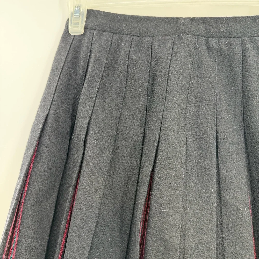 Vintage Pendleton Wool Pleated Midi Skirt Tartan Hem USA Petite 4P Black
